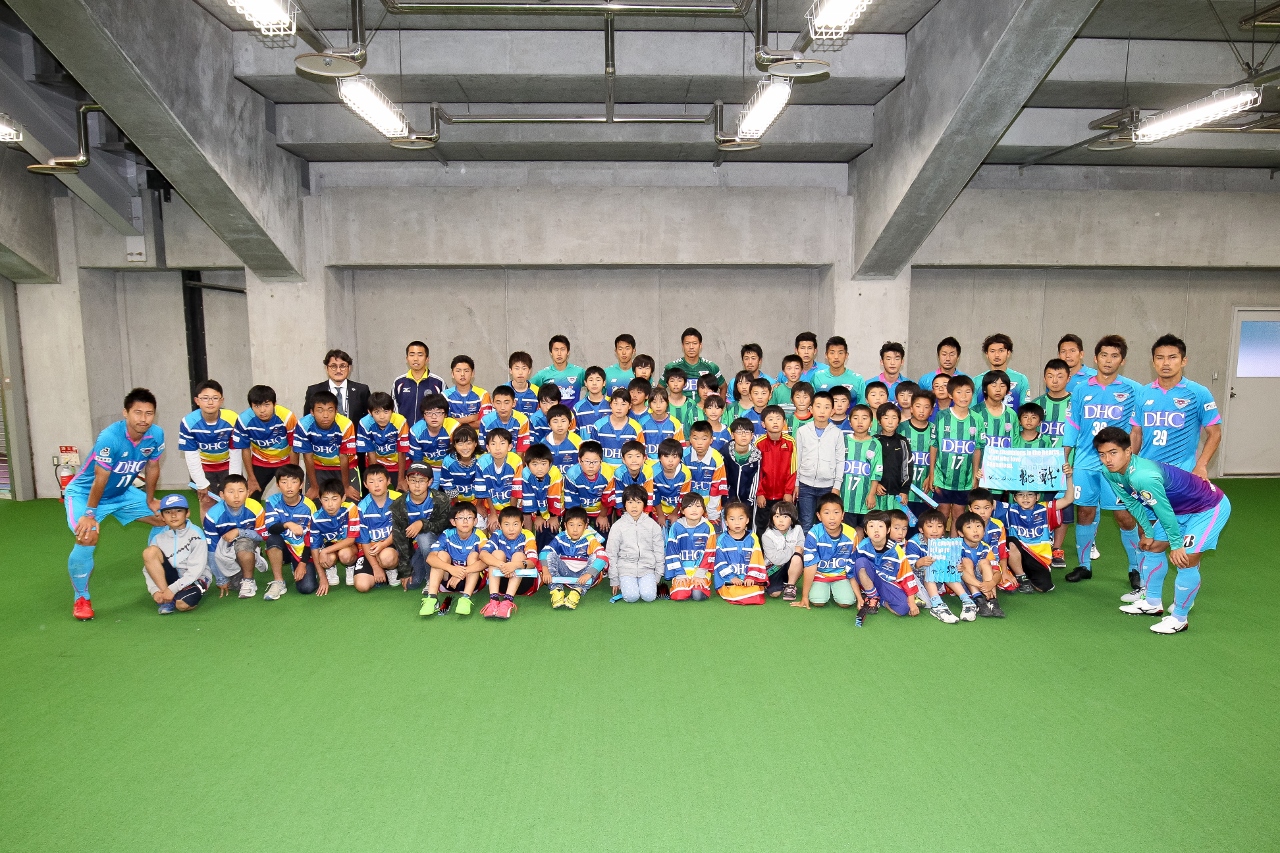 九州レジェンズによる 復興支援サッカー教室実施報告 サガン鳥栖 公式 オフィシャルサイト